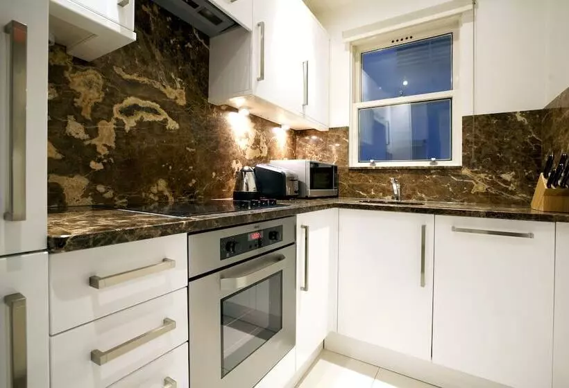 1ベッドルームのデラックスアパートメント, 130 Queen S Gate Apartments
