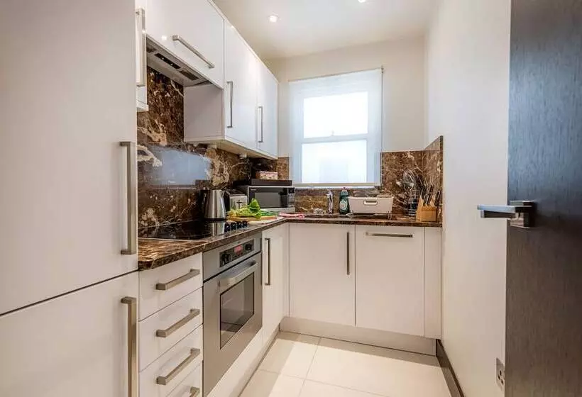 1ベッドルームのデラックスアパートメント, 130 Queen S Gate Apartments