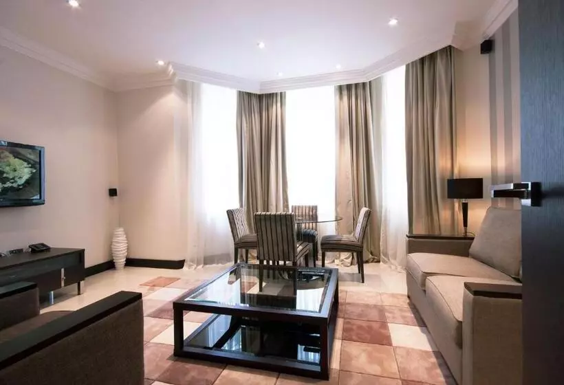 1ベッドルームアパートメント, 130 Queen S Gate Apartments