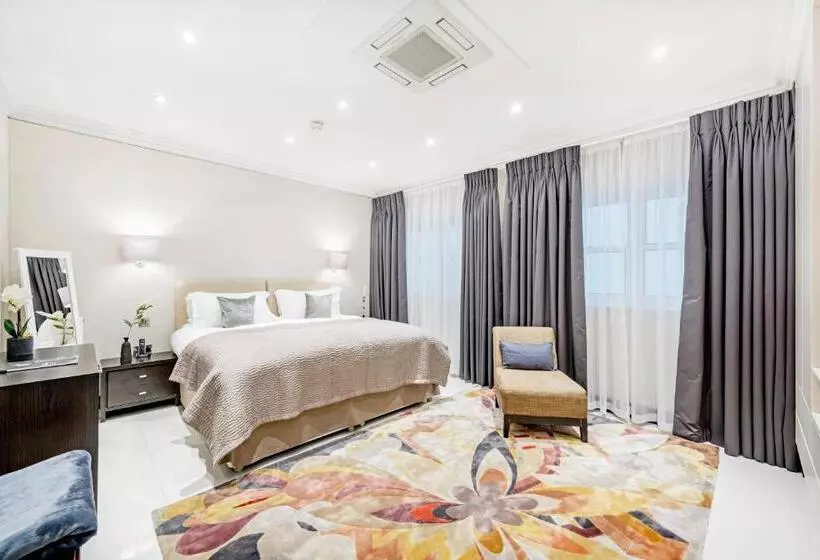 1ベッドルームアパートメント, 130 Queen S Gate Apartments