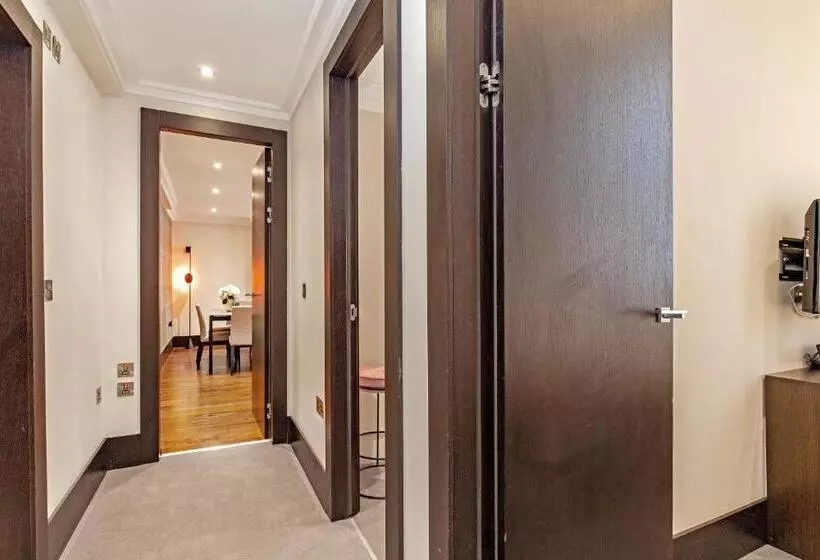 3ベッドルームのスーペリアアパートメント, 130 Queen S Gate Apartments