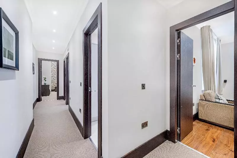 2ベッドルームアパートメント, 130 Queen S Gate Apartments