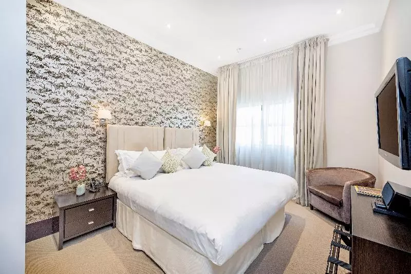 2ベッドルームアパートメント, 130 Queen S Gate Apartments