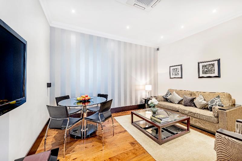 Апартаменты 2 Спальни, 130 Queen S Gate Apartments