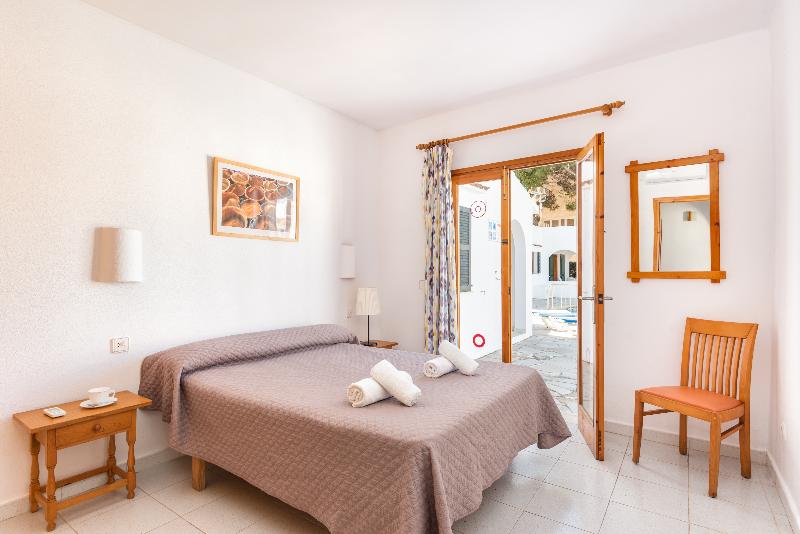 Апартаменты 3 Спальни, 130 Queen S Gate Apartments