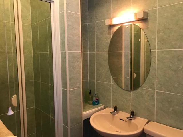 基本间, Bowman Lodge