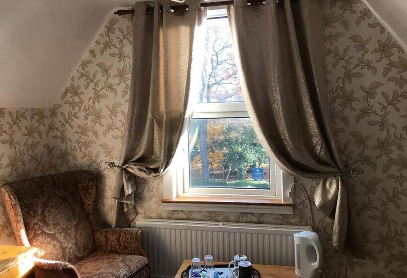 标准间, Bowman Lodge