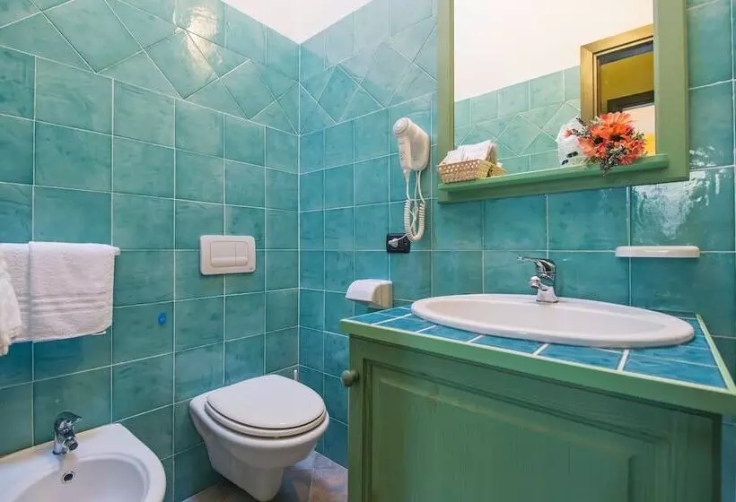 Huoneisto 2 Makuuhuonetta, Albergo Residenziale Gli Ontani