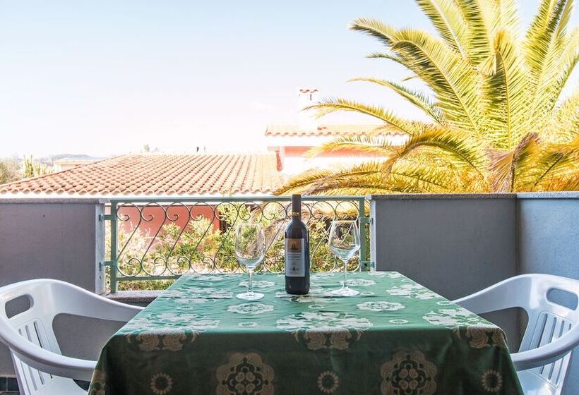استودیوی استاندارد, Albergo Residenziale Gli Ontani