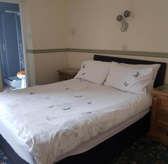 غرفة كلاسيكية ثلاثية, Cedar Villa Guest House