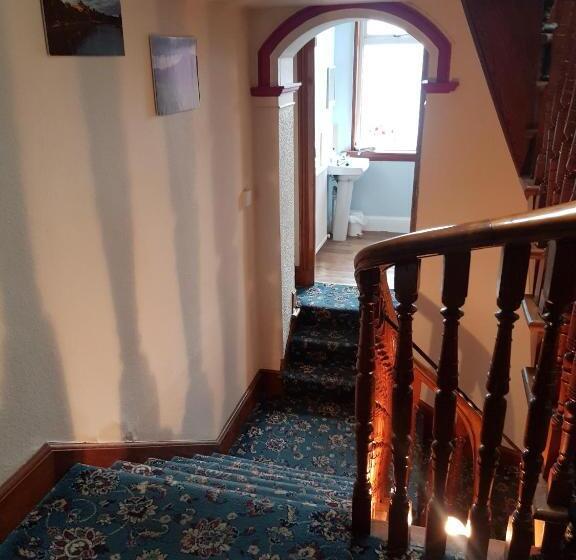 Номер Стандарт Индивидуальный, Cedar Villa Guest House