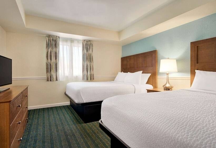 디럭스 스위트, Sands Motel