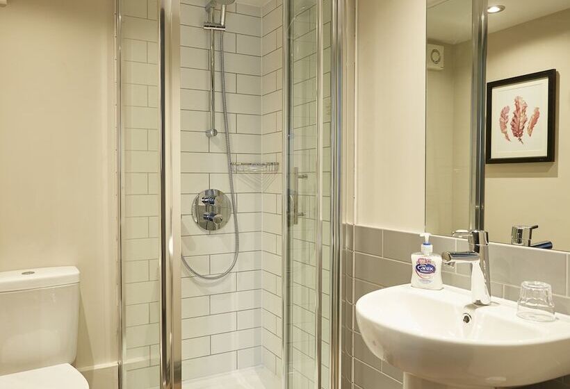 스탠다드 룸, Fishermans Tavern