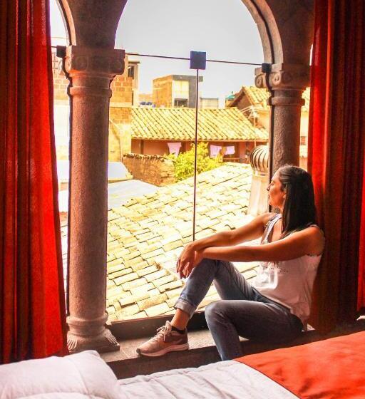 اتاق سوپریور, Fuente De Agua Cusco