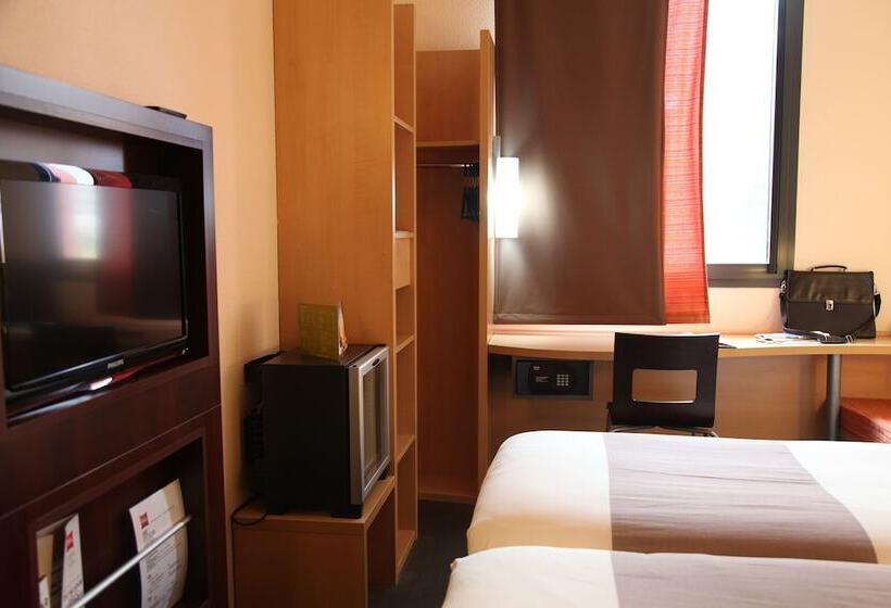 اتاق استاندارد, Ibis Dakar