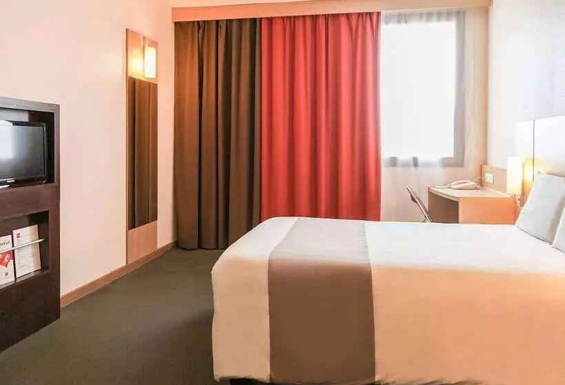 Pokój Standard, Ibis Dakar