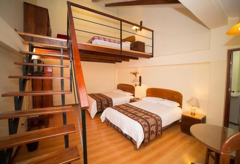 1 Szobás Apartman, Los Aticos B&b With Coworking