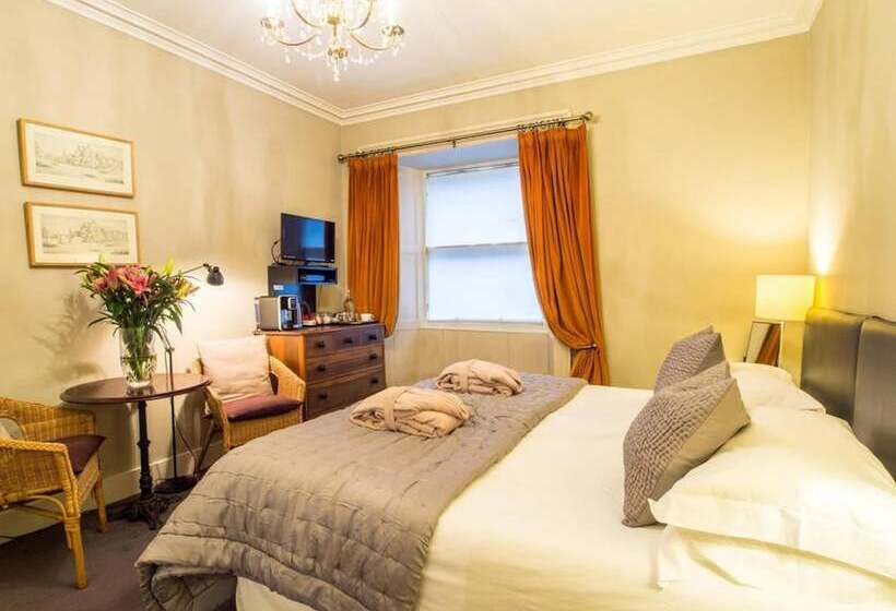 اتاق لوکس با چشمانداز باغ, Six Brunton Place Guest House