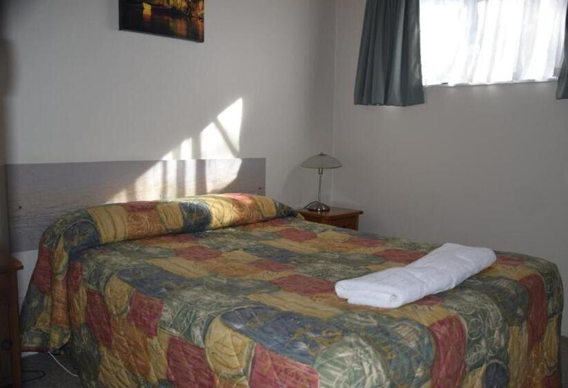 Апартаменты 2 Спальни, Judges Pool Motel Turangi