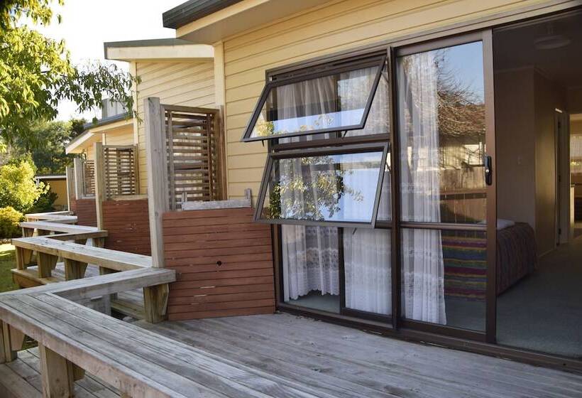 Апартаменты 1 Спальня, Judges Pool Motel Turangi