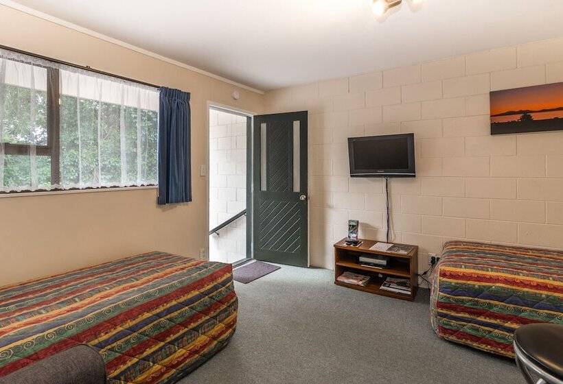 Апартаменты 1 Спальня, Judges Pool Motel Turangi