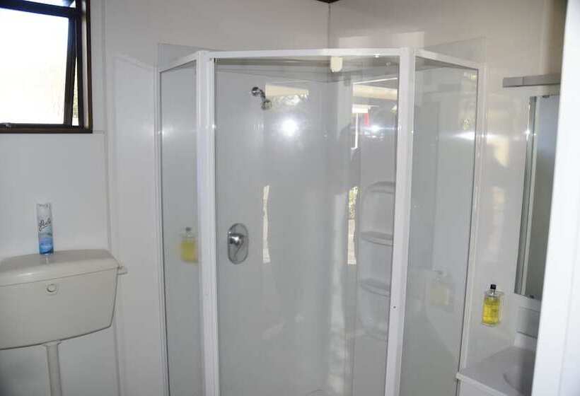 Апартаменты 2 Спальни, Judges Pool Motel Turangi