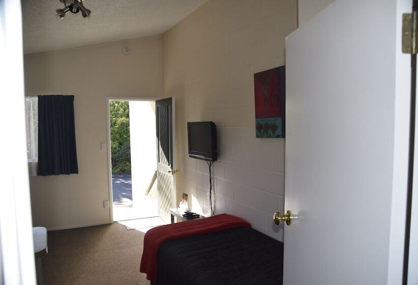 Апартаменты 1 Спальня, Judges Pool Motel Turangi