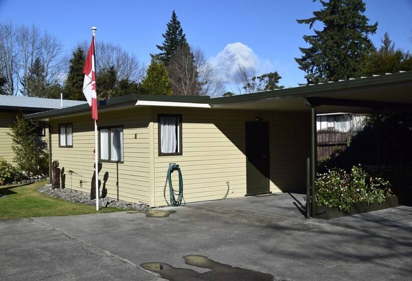Апартаменты 2 Спальни, Judges Pool Motel Turangi