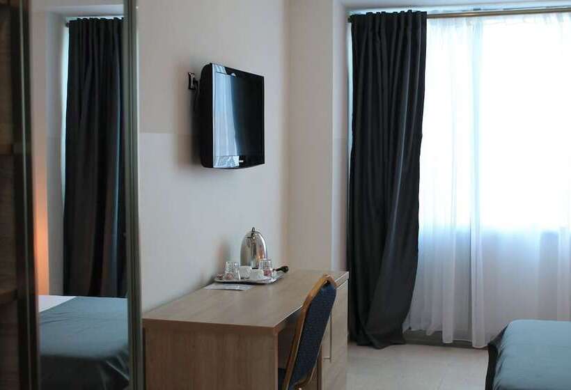 اتاق استاندارد یک نفره, Palace Appart Hôtel