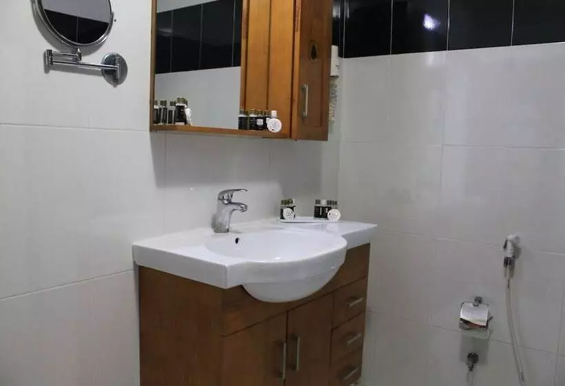 استودیوی استاندارد, Palace Appart Hôtel