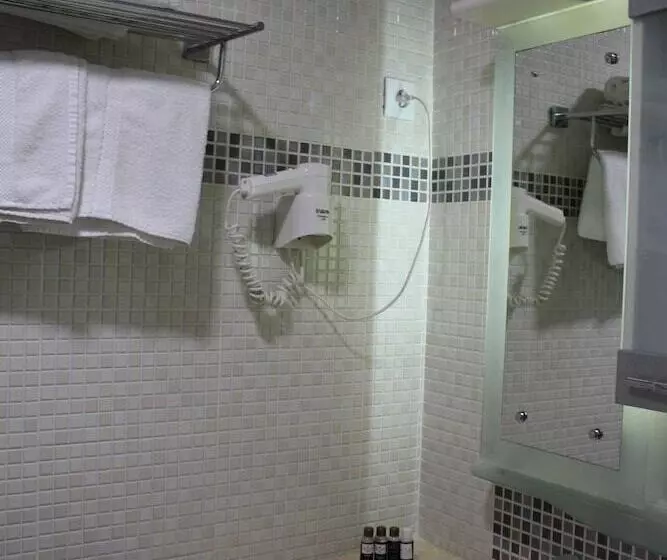 استودیوی استاندارد, Palace Appart Hôtel