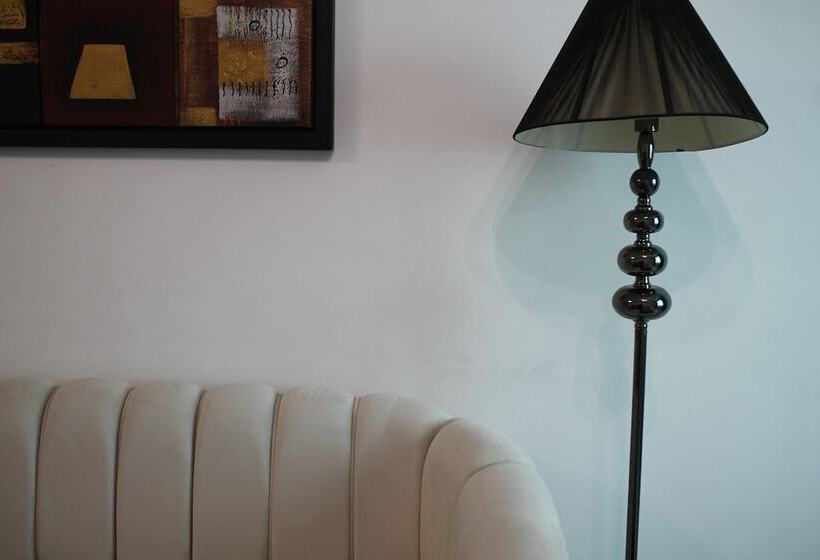 سوییت, Palace Appart Hôtel