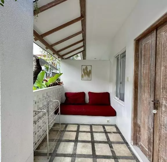 テラス付きスタンダードルーム, Lubdhaka Canggu