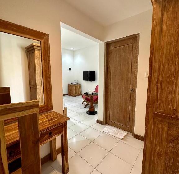 テラス付きスタンダードルーム, Lubdhaka Canggu