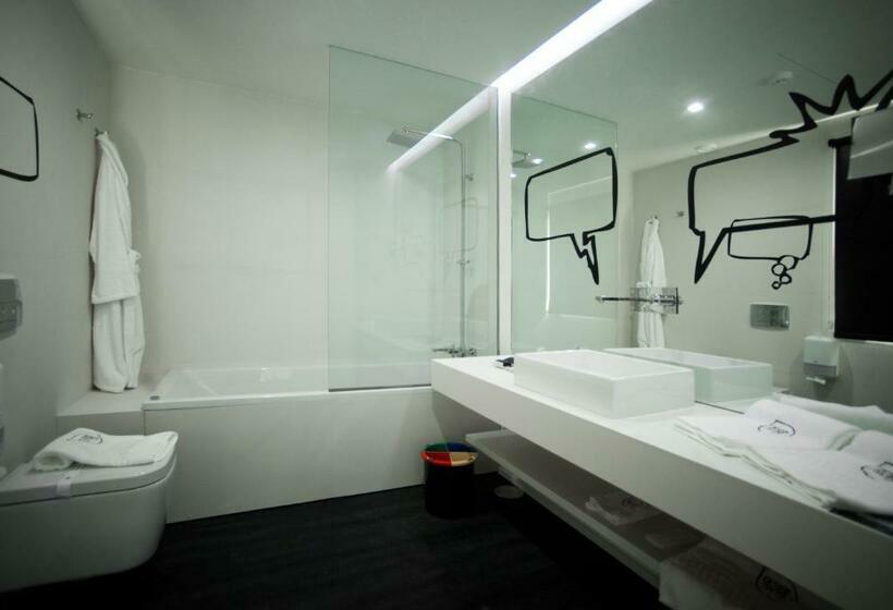 스파 이용가능한 스탠다드 룸, Design & Wine