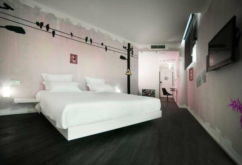 패밀리 룸, Design & Wine