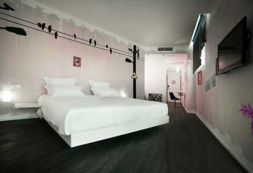 패밀리 룸, Design & Wine