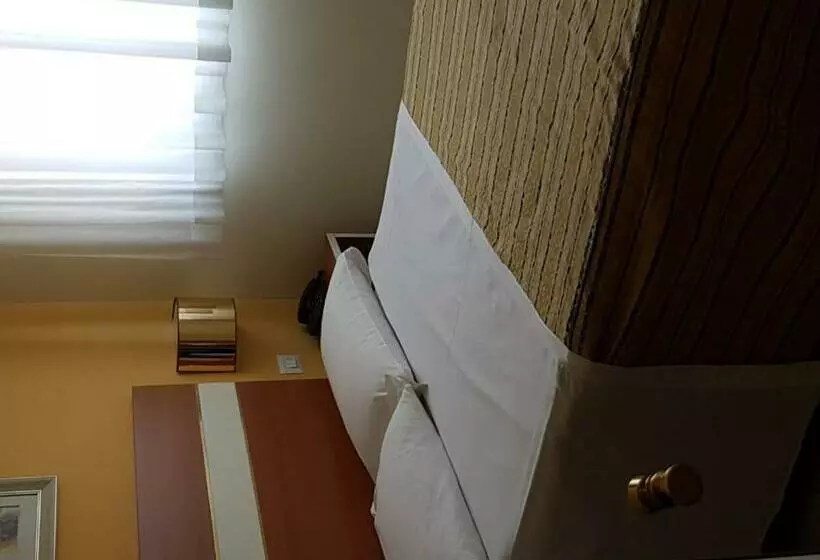 Habitació Economy, Gf