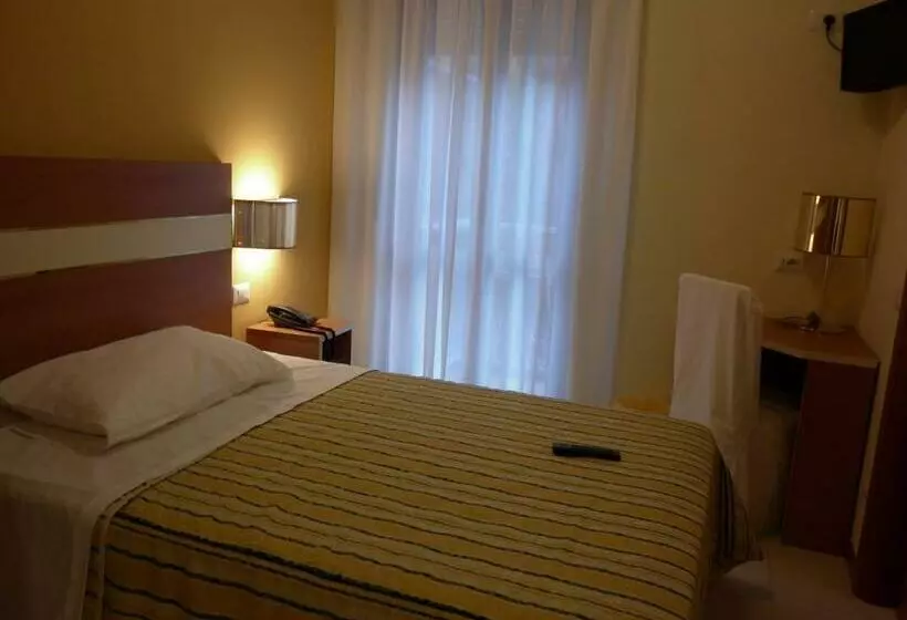 Habitación Estàndard Individual, Gf
