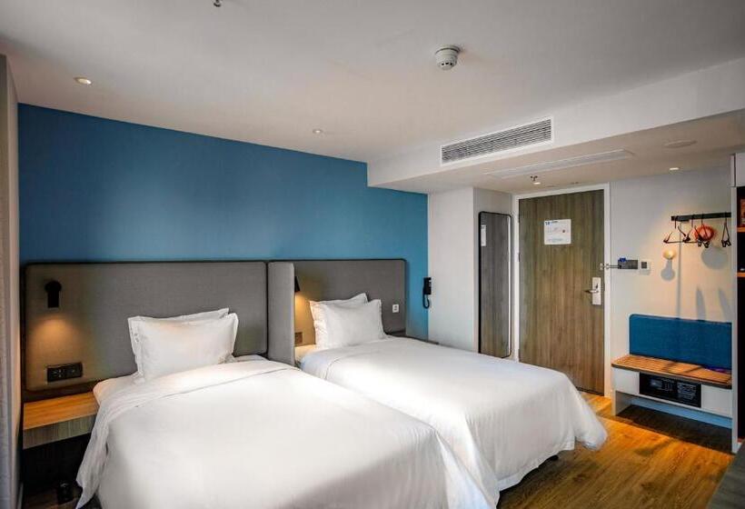 اتاق استاندارد, Holiday Inn Express Shantou City Center, An Ihg