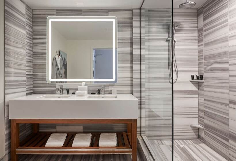 2ダブルベッドのスタンダードルーム, Hyatt Centric The Pike Long Beach