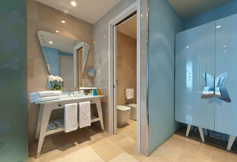 חדר משפחתי דלוקס, Jr Hotels Bari Grande Albergo Delle Nazioni