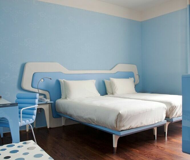 חדר סופריור לשלושה, Jr Hotels Bari Grande Albergo Delle Nazioni