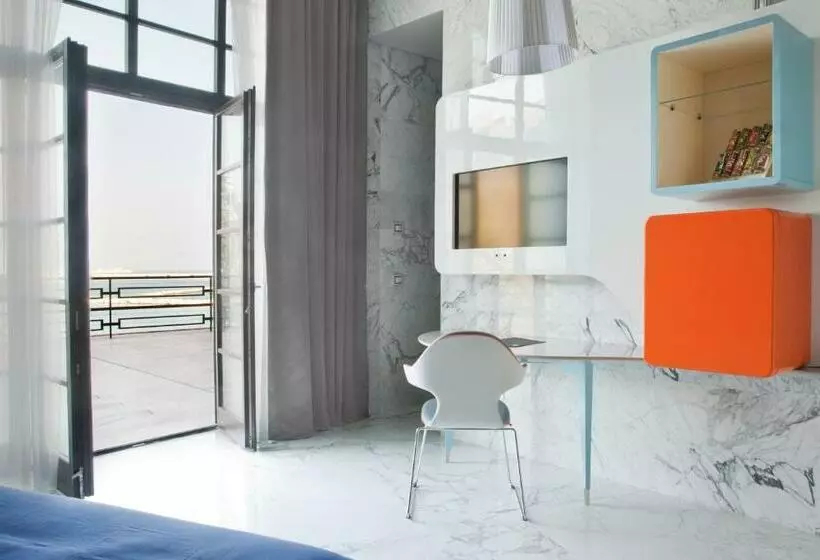 سوئیت پرزیدنت, Jr Hotels Bari Grande Albergo Delle Nazioni
