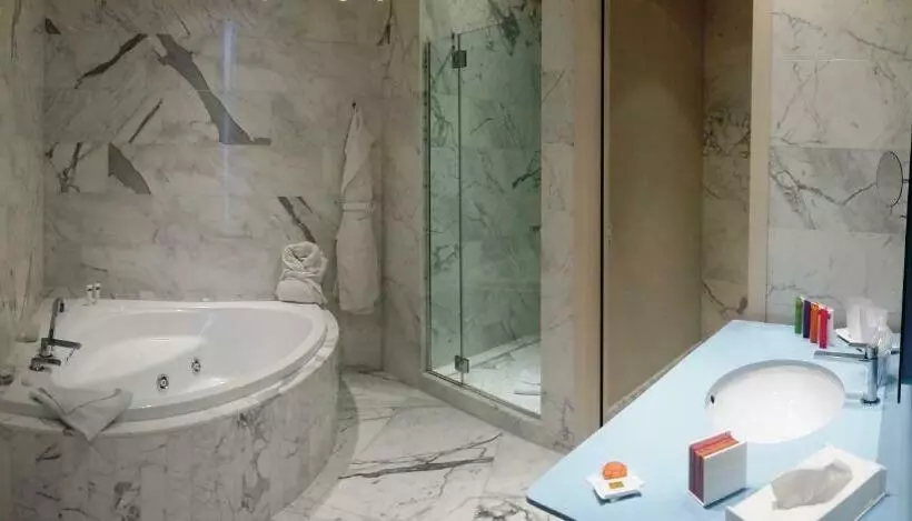 سوئیت پرزیدنت, Jr Hotels Bari Grande Albergo Delle Nazioni