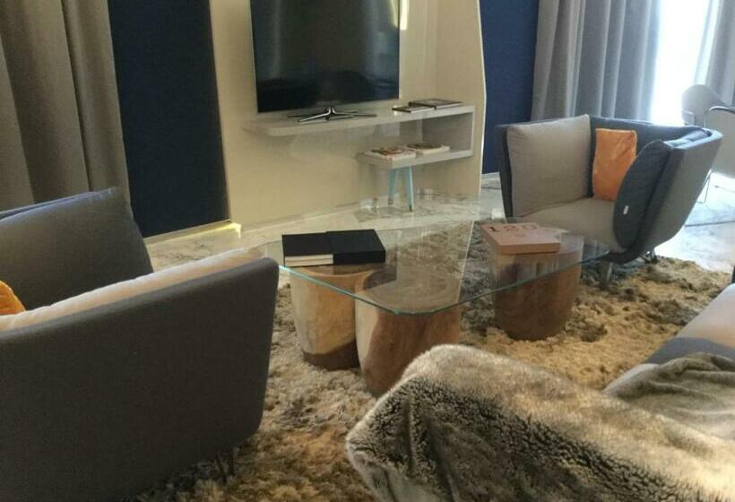 סוויטה נשיאותית, Jr Hotels Bari Grande Albergo Delle Nazioni