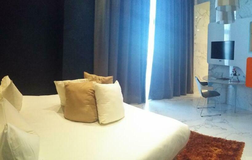 سوئیت پرزیدنت, Jr Hotels Bari Grande Albergo Delle Nazioni