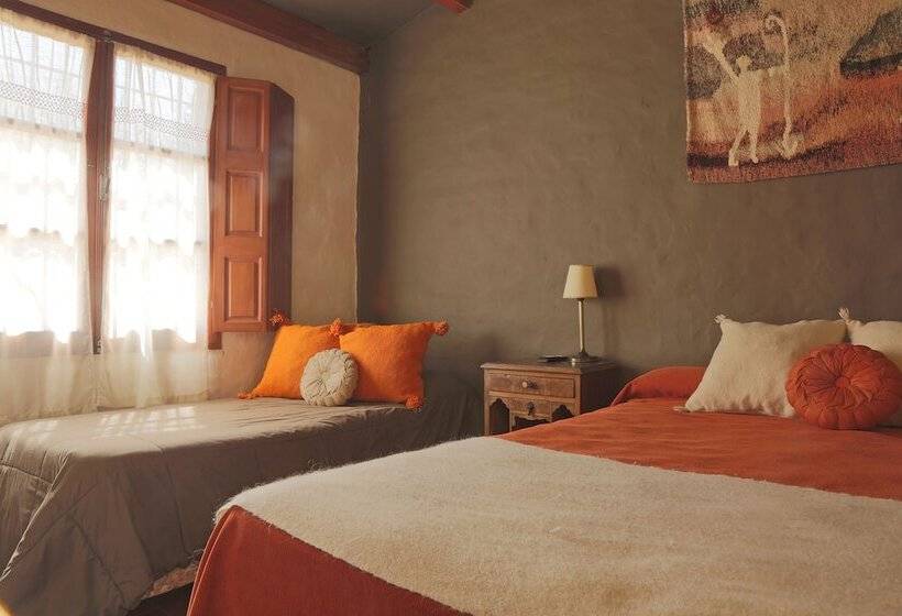 اتاق استاندارد سه نفره, Hostería Lunahuana