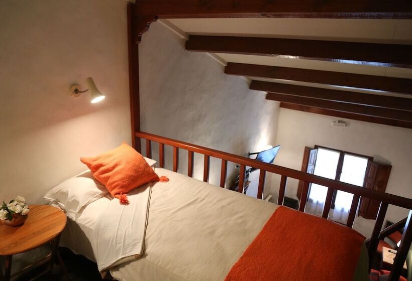 اتاق استاندارد سه نفره, Hostería Lunahuana