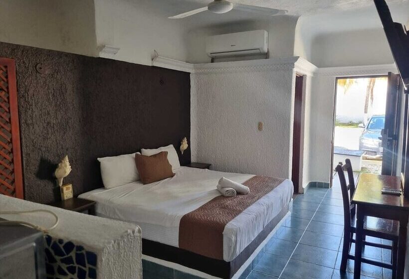 标准工作室, Mayan Art Hotel 10 Avenue